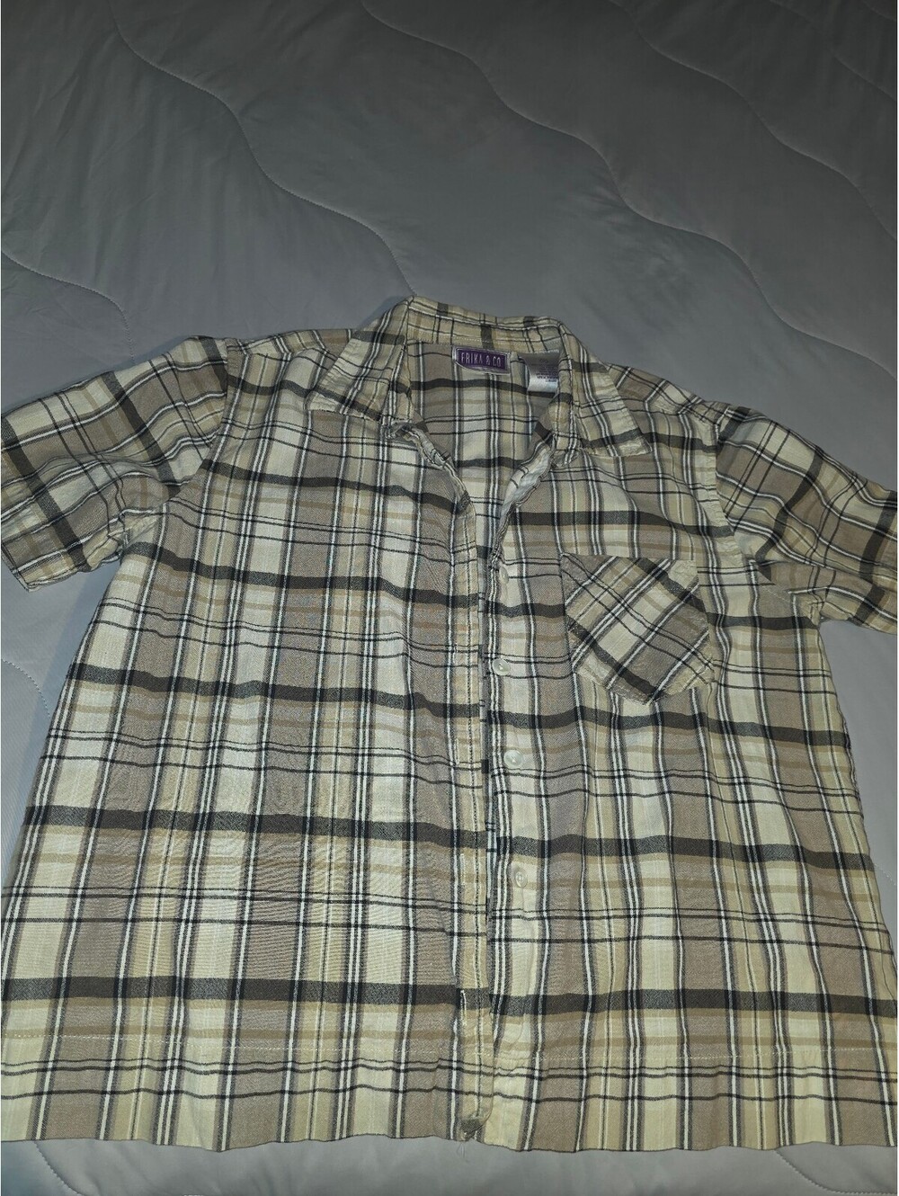 Erika & Co. womens M plaid color multicolor collar button up short sleeve pocket